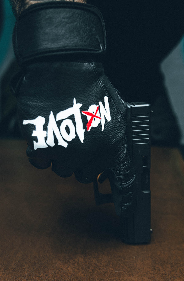 NO LOVE signature gloves.