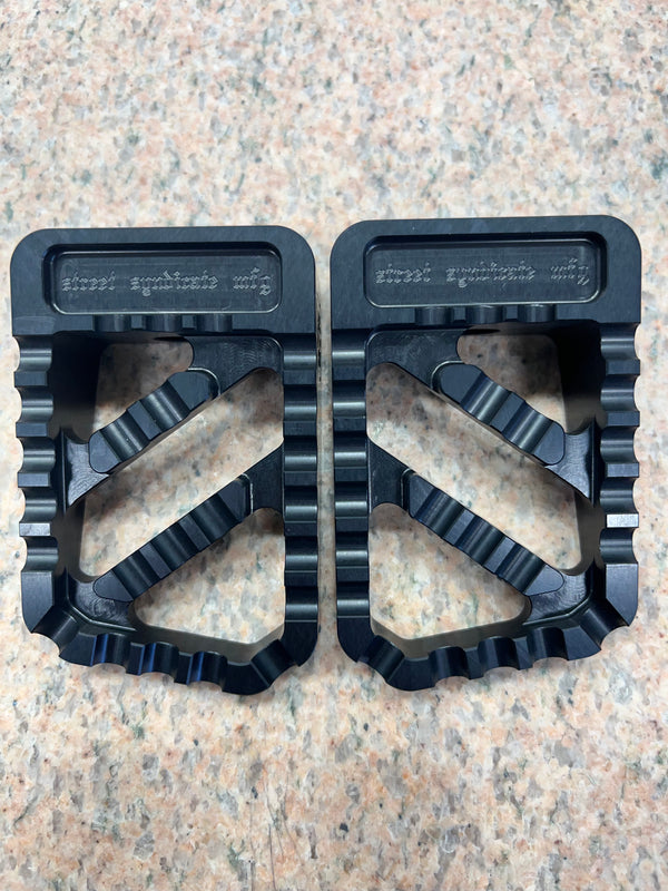 CURB STOMPERS MX PEGS